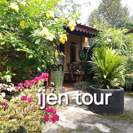 Juda Homestay Banyuwangi  Eksteriør bilde