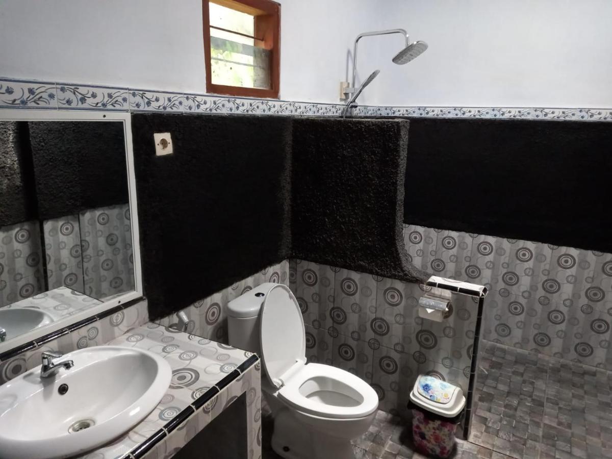 Juda Homestay Banyuwangi  Eksteriør bilde