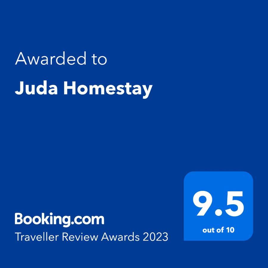 Juda Homestay Banyuwangi  Eksteriør bilde